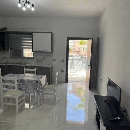 Taku Apartment Saranda Kültér fotó